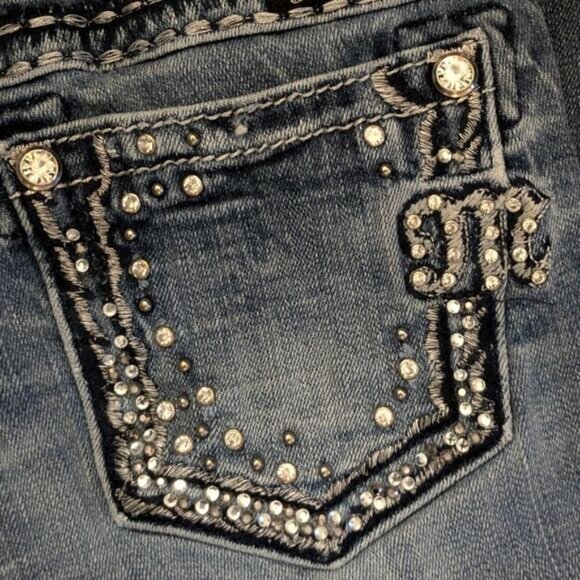 MISS ME Boot Cut Blue Jeans Low Rise Rhinestone Pockets Y2K Denim Women's 26/32 - Picture 4 of 8
